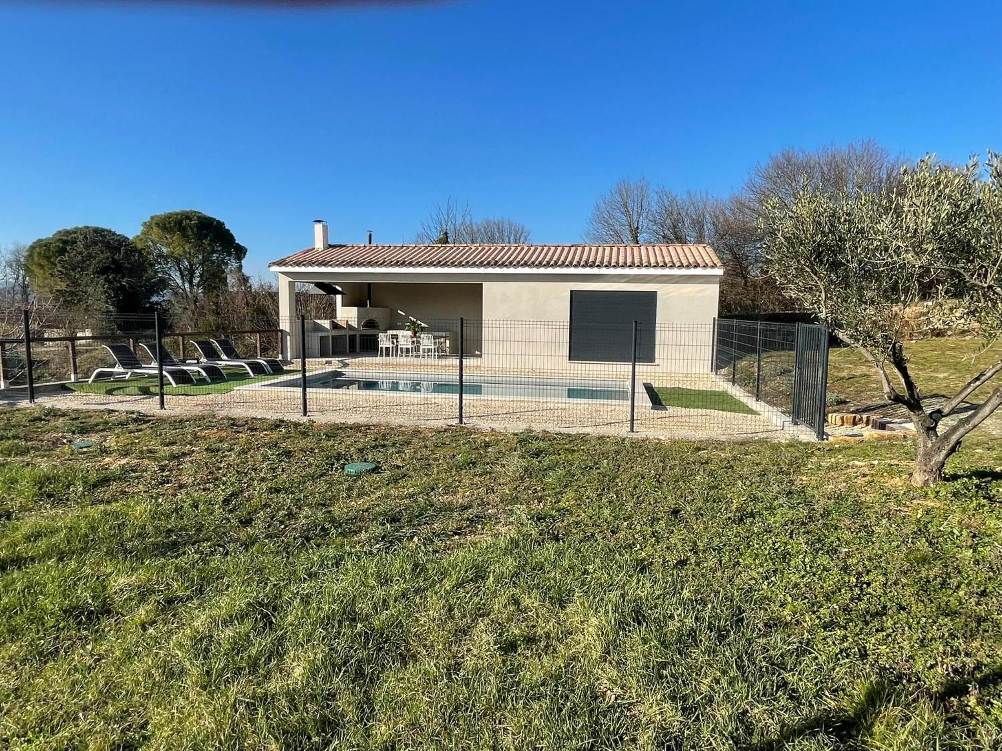 Maison Contemporaine Saint-Privat-de-Champclos Exterior photo